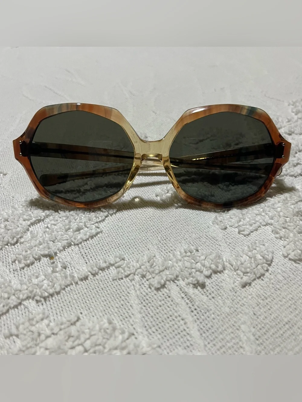 American Optical Appeal Hex Tortoise Shell Frame Sunglasses - Brown